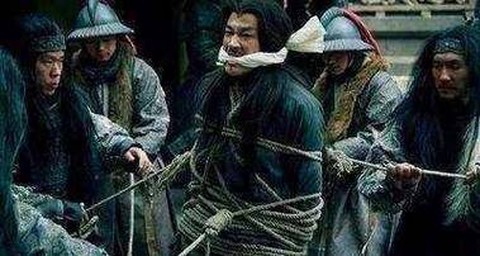 三国吕布是怎么死的